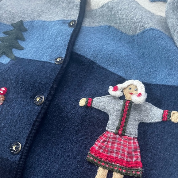 Giesswein Austrian 100% Wool Cream and Gray Cardigan - Picture 10 of 15